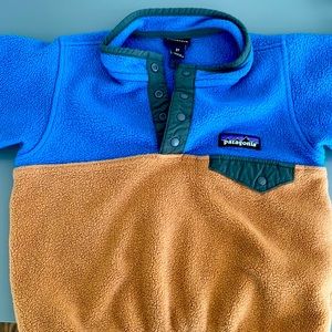 Blue, tan, and grey toddler 2T Patagonia fleece sweatshirt